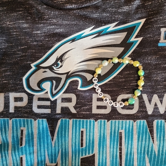 Taylor Swift  Inspired Gold Rush Bracelet and Eagles Tee L - Picture 1 of 4